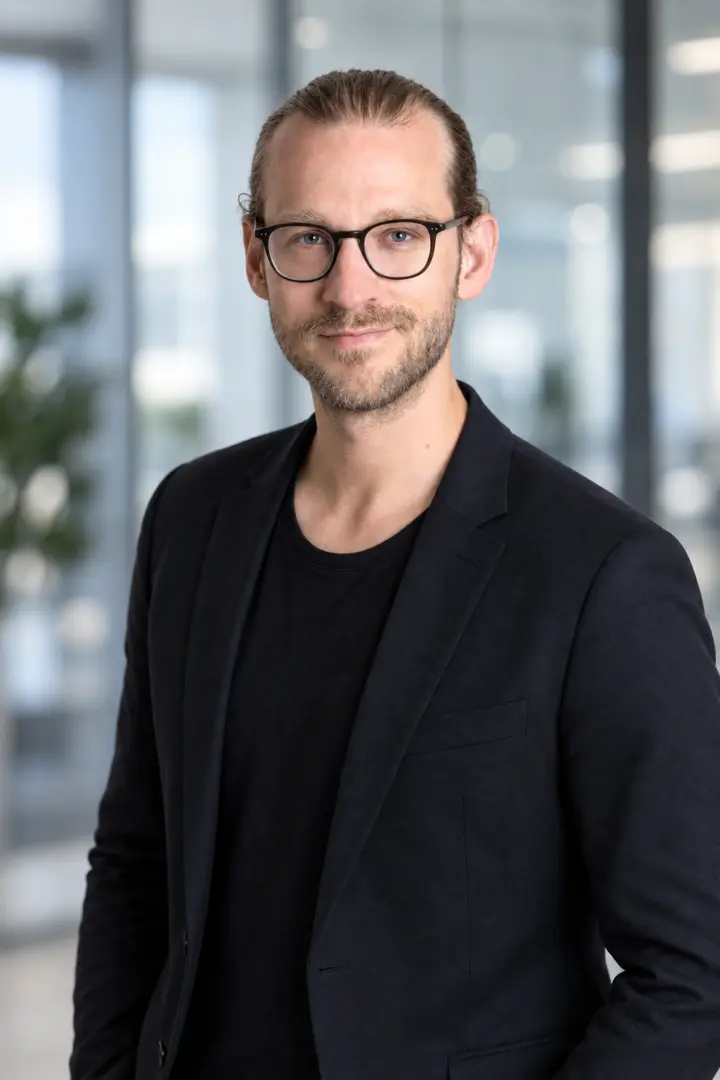 Christian Stein – Experte für kreative KI-Anwendungen und Umsetzung